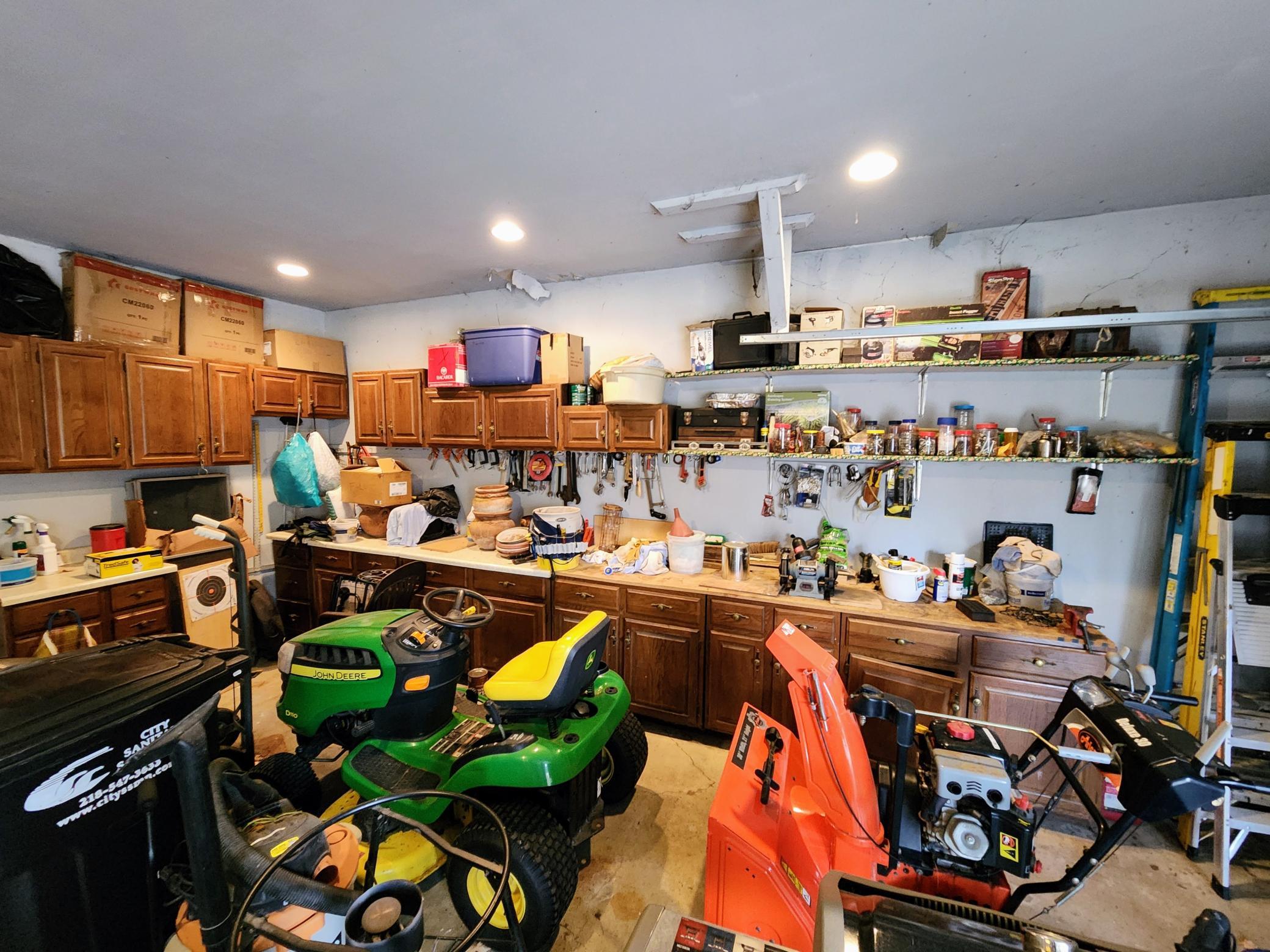 Garage Cabinets.jpg