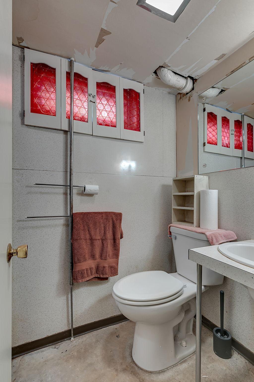 LL 3/4 Bath