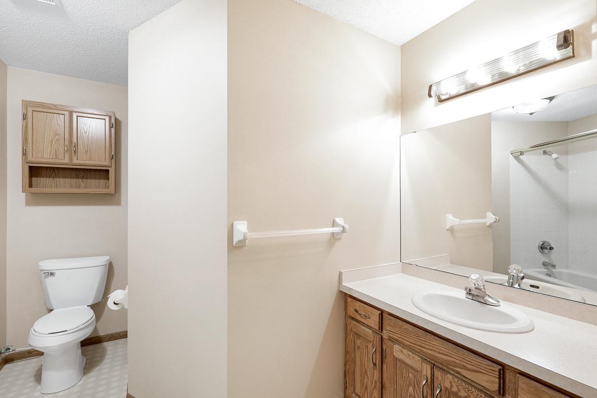 8786 Norway Street NW, Coon Rapids, MN 55433-17.jpg