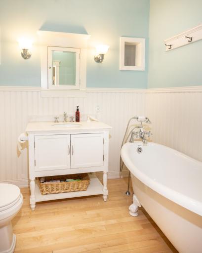 main floor bath