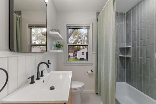 4257 Drew Avenue N, Minneapolis, MN 55422