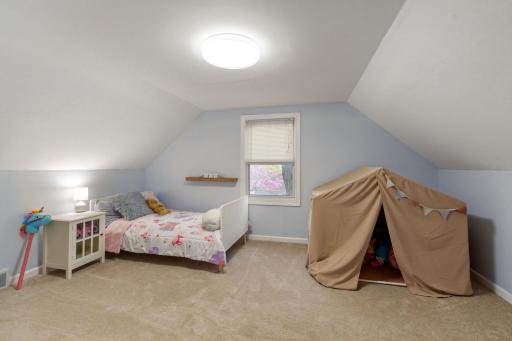 4257 Drew Avenue N, Minneapolis, MN 55422