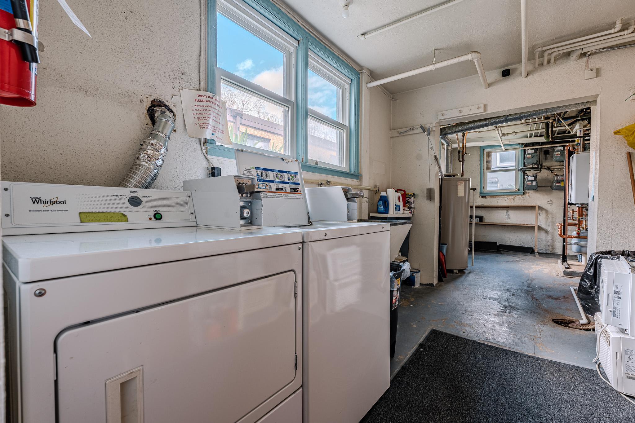 517 12th Ave N Fargo laundry room.jpg