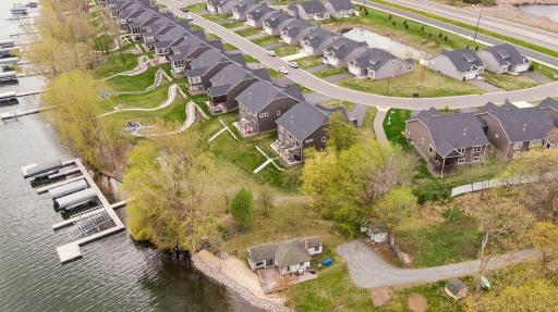 Green Lake Villas is a quaint community of 33 detached villas on the shores of Little Green Lake.