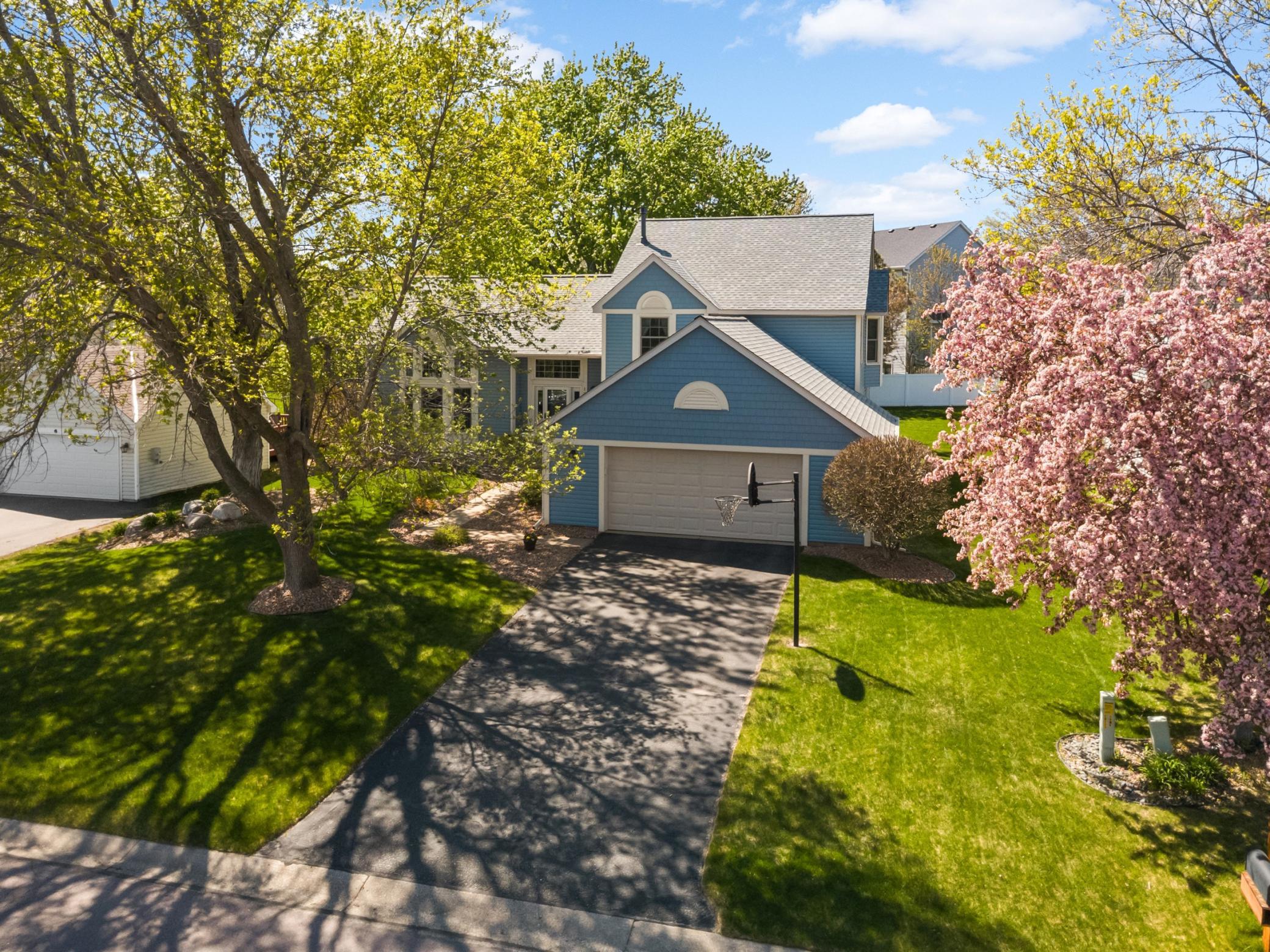 12711 Edinborough Way, Apple Valley, MN 55124