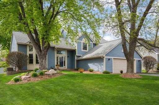 12711 Edinborough Way, Saint Paul, MN 55124