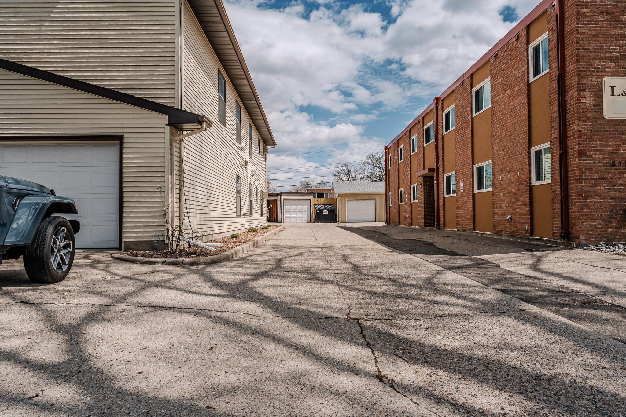 516 8th st s Fargo side.jpg