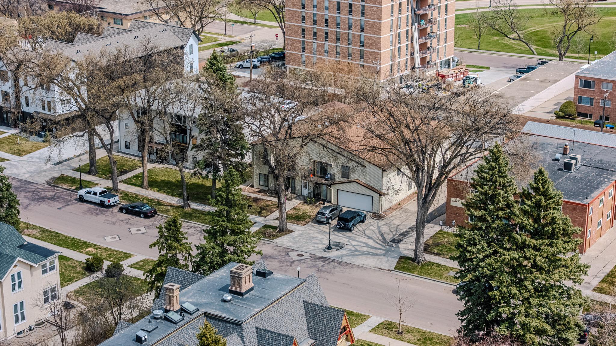 516 8th st s Fargo aerial front side.jpg