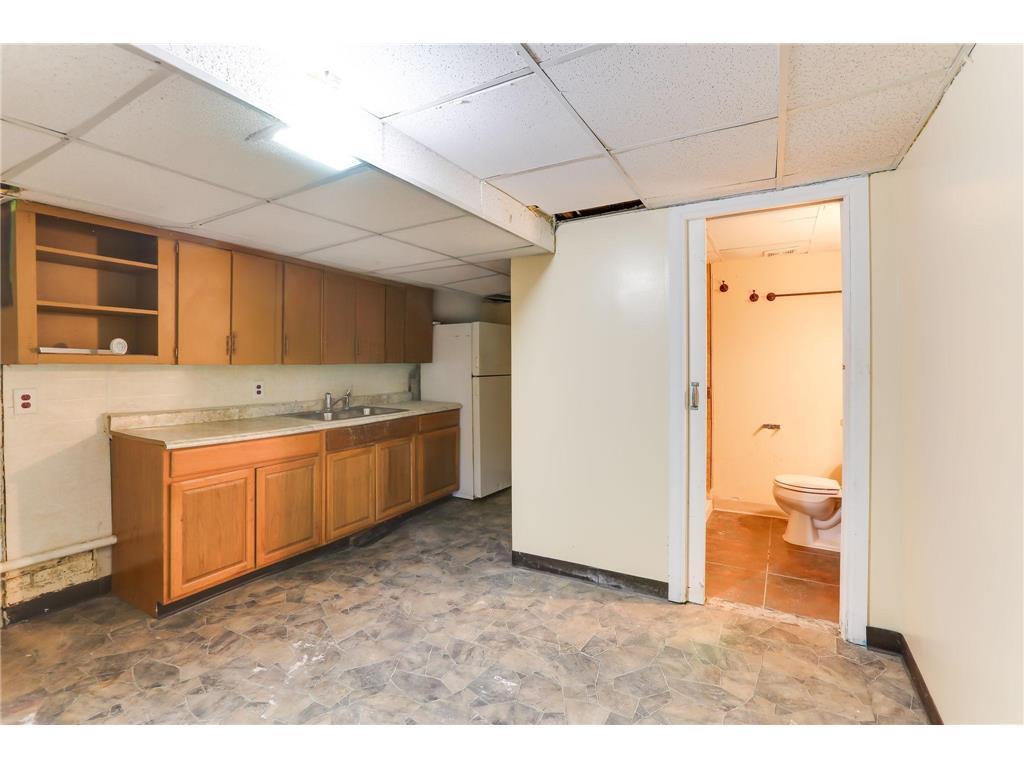 Second Kitchen.jpeg