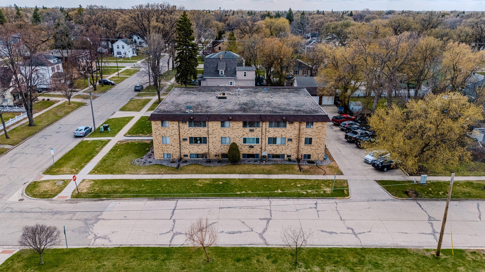 301 6th St S Mhd aerial side.jpg