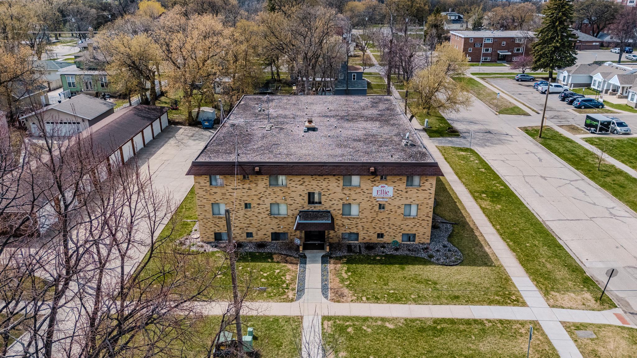 301 6th St S Mhd aerial front.jpg