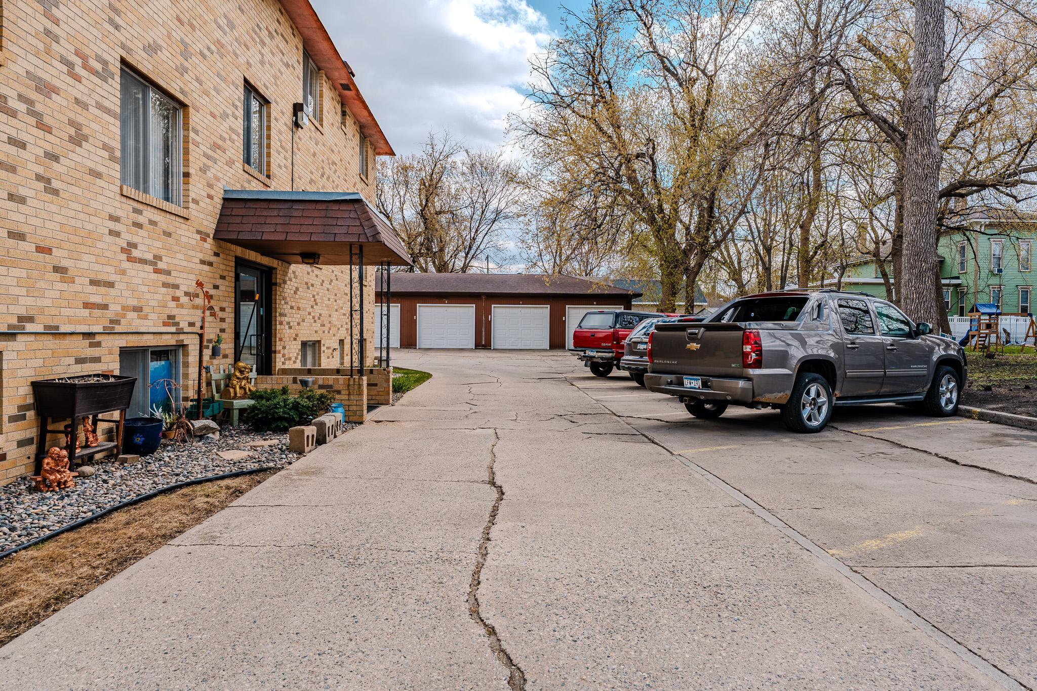 301 6th St S Mhd back door view.jpg