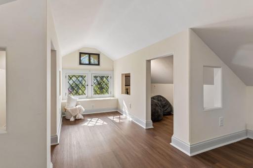 4321 Colfax Avenue S, Minneapolis, MN 55409