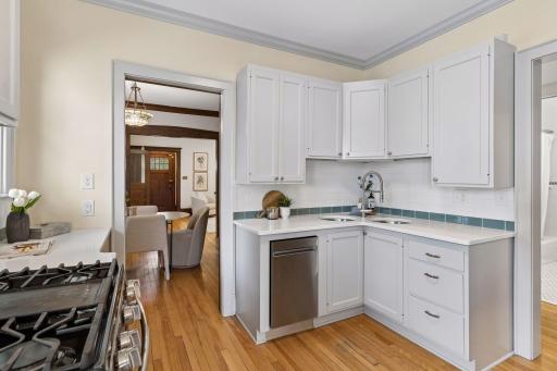 4321 Colfax Avenue S, Minneapolis, MN 55409