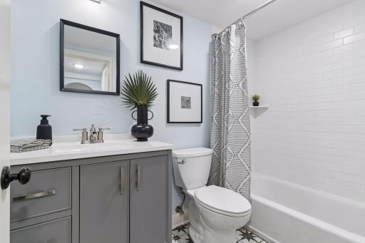 4321 Colfax Avenue S, Minneapolis, MN 55409