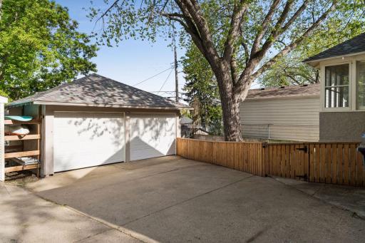 4321 Colfax Avenue S, Minneapolis, MN 55409