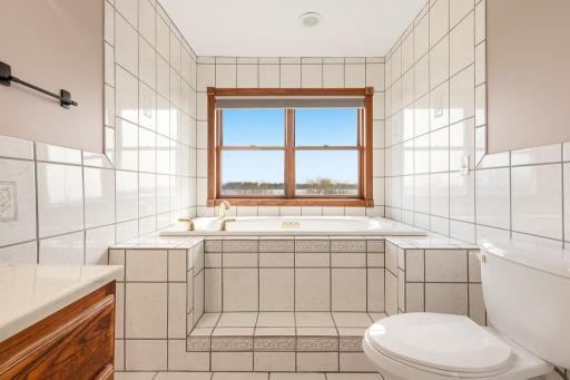 48638 200th Street, White, SD 57276