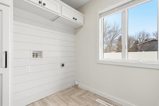 711 8th Street W, Clear Lake, SD 57226
