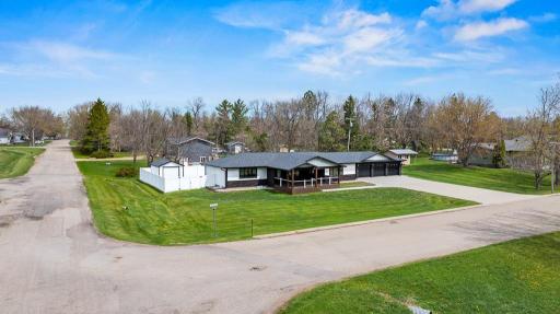 711 8th Street W, Clear Lake, SD 57226