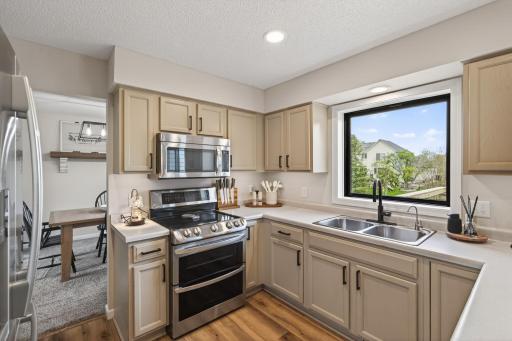 Stainless appliances!