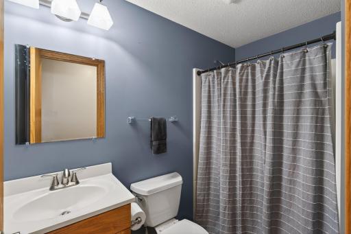 Lower level 3/4 bath!