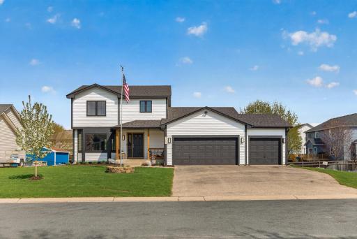 Fully updated maintenance free exterior!