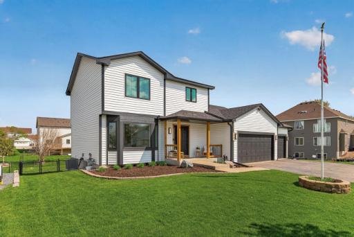 1967 Hazen Street, Shakopee, MN 55379