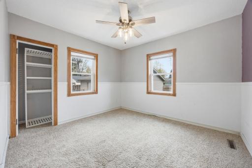 1621 8th Avenue S, Fargo, ND 58103