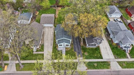 1621 8th Avenue S, Fargo, ND 58103