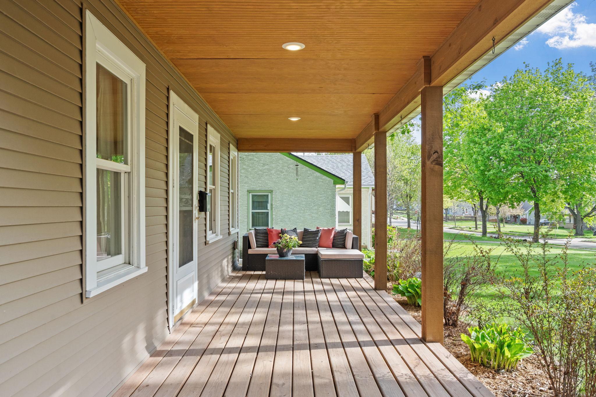 Adorable front porch