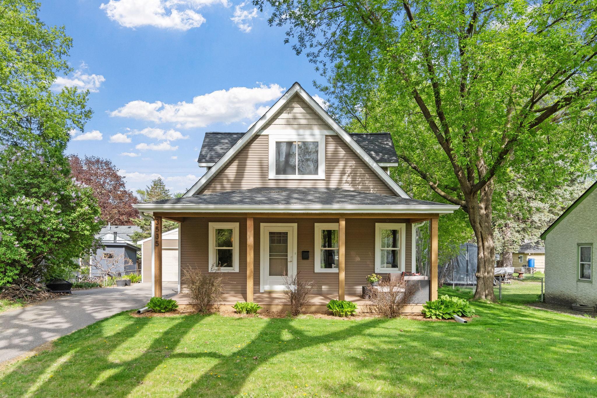 Welcome to 3535 NE McKinley St