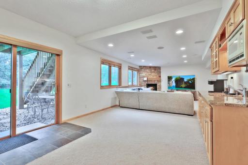 507 Owasso Hills Drive, Saint Paul, MN 55113
