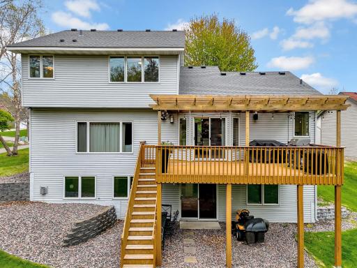 507 Owasso Hills Drive, Saint Paul, MN 55113
