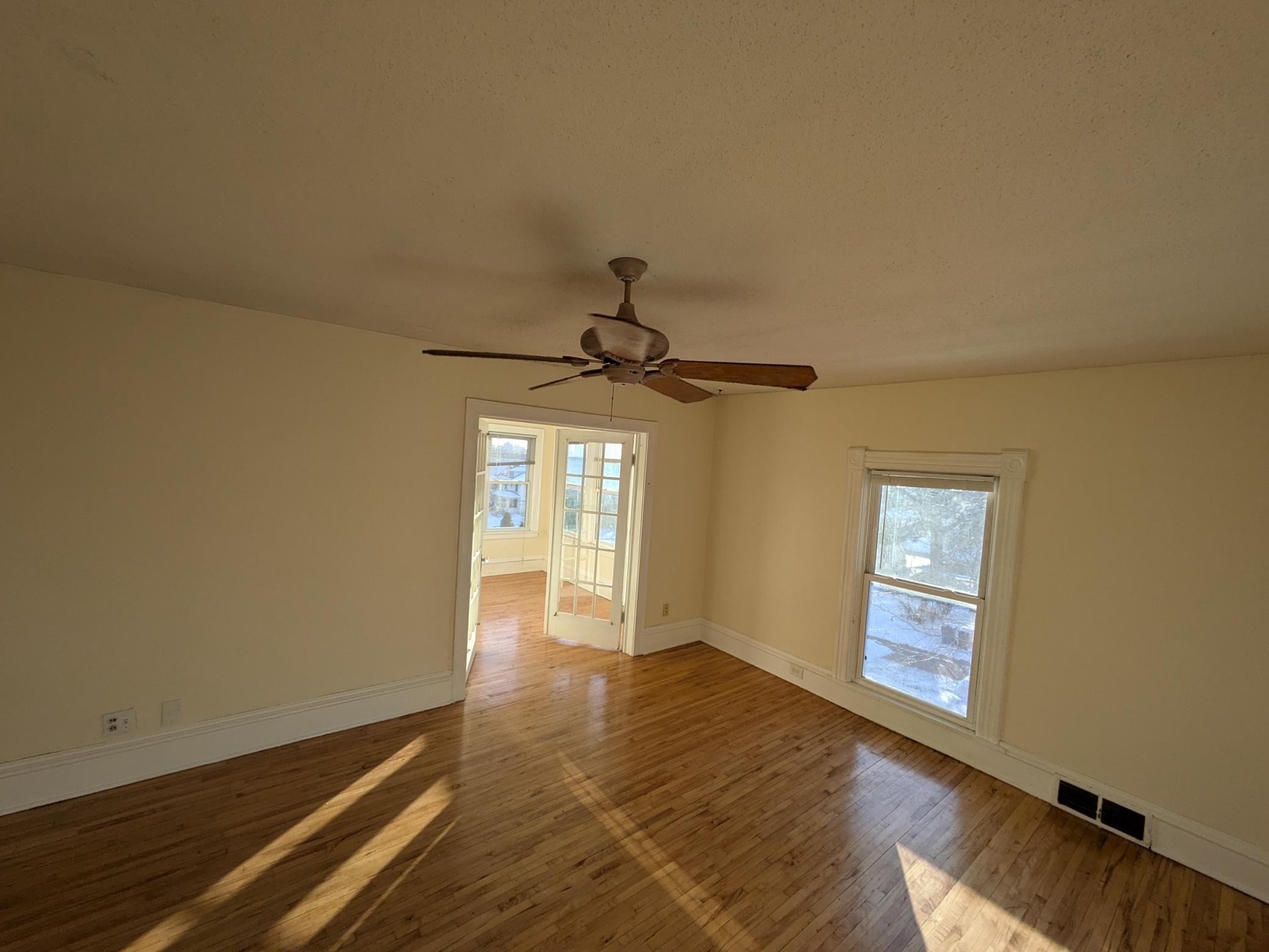 Living room & porch