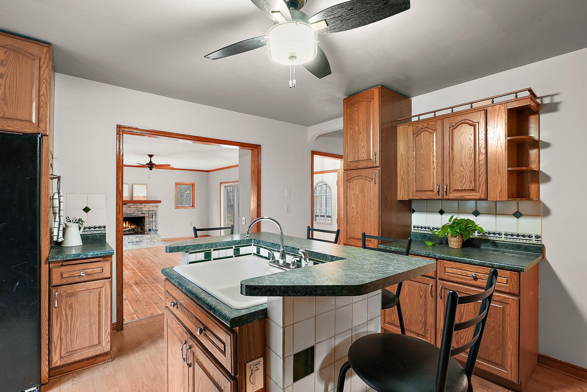12-web-or-mls-DSC03012.jpg