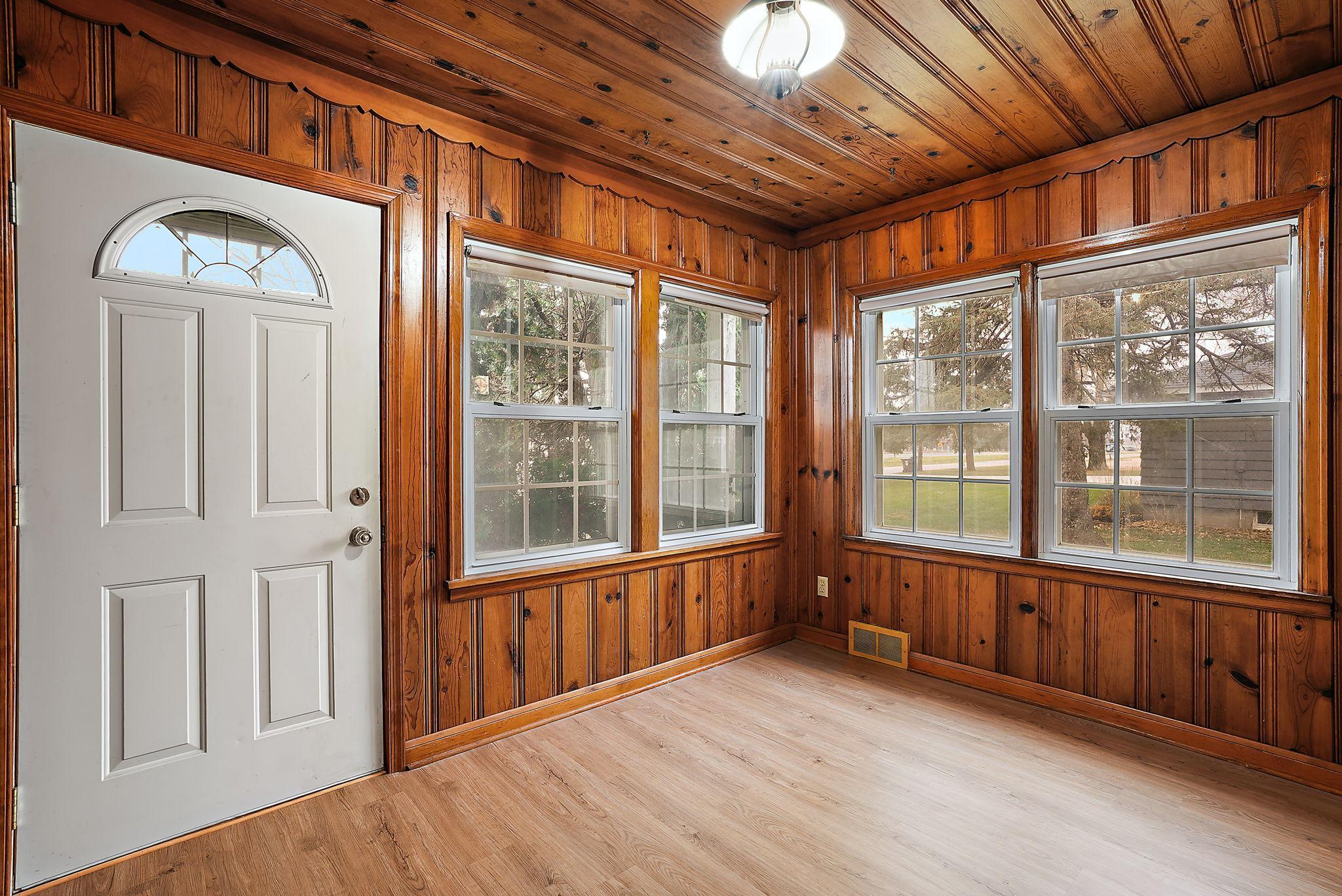 2-web-or-mls-DSC02985.jpg