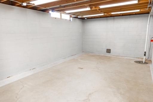 This room was used as a Workshop and has more outlets and lights than one can count