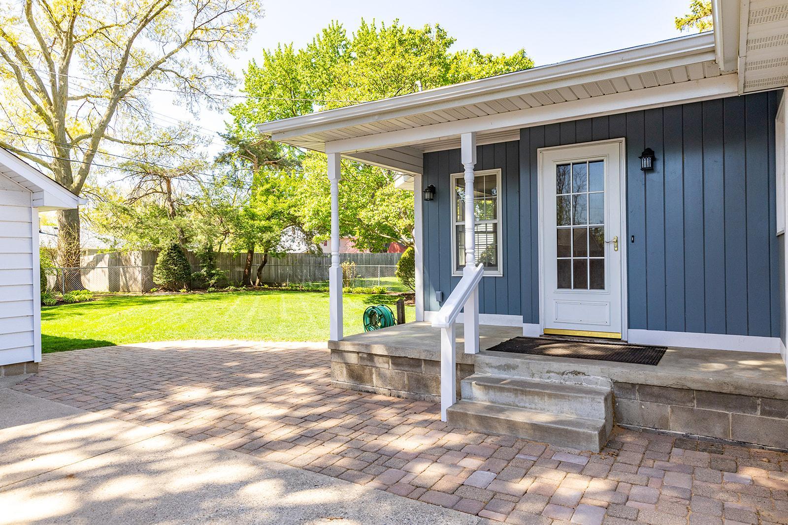 Another view of the Side Porch