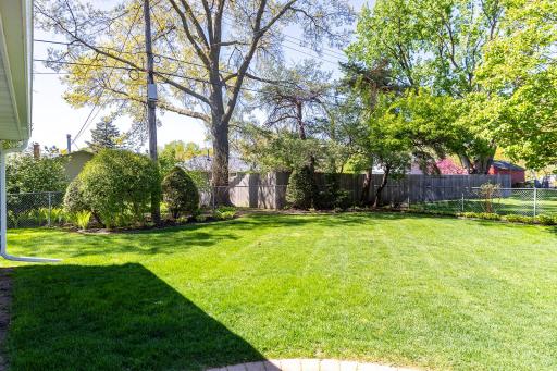 436 Bernard Street E, Saint Paul, MN 55118