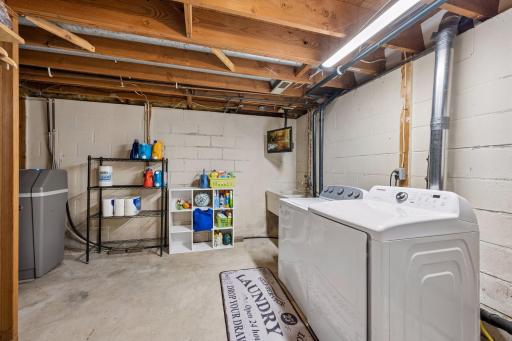 300 Ash Avenue NE, Saint Michael, MN 55376