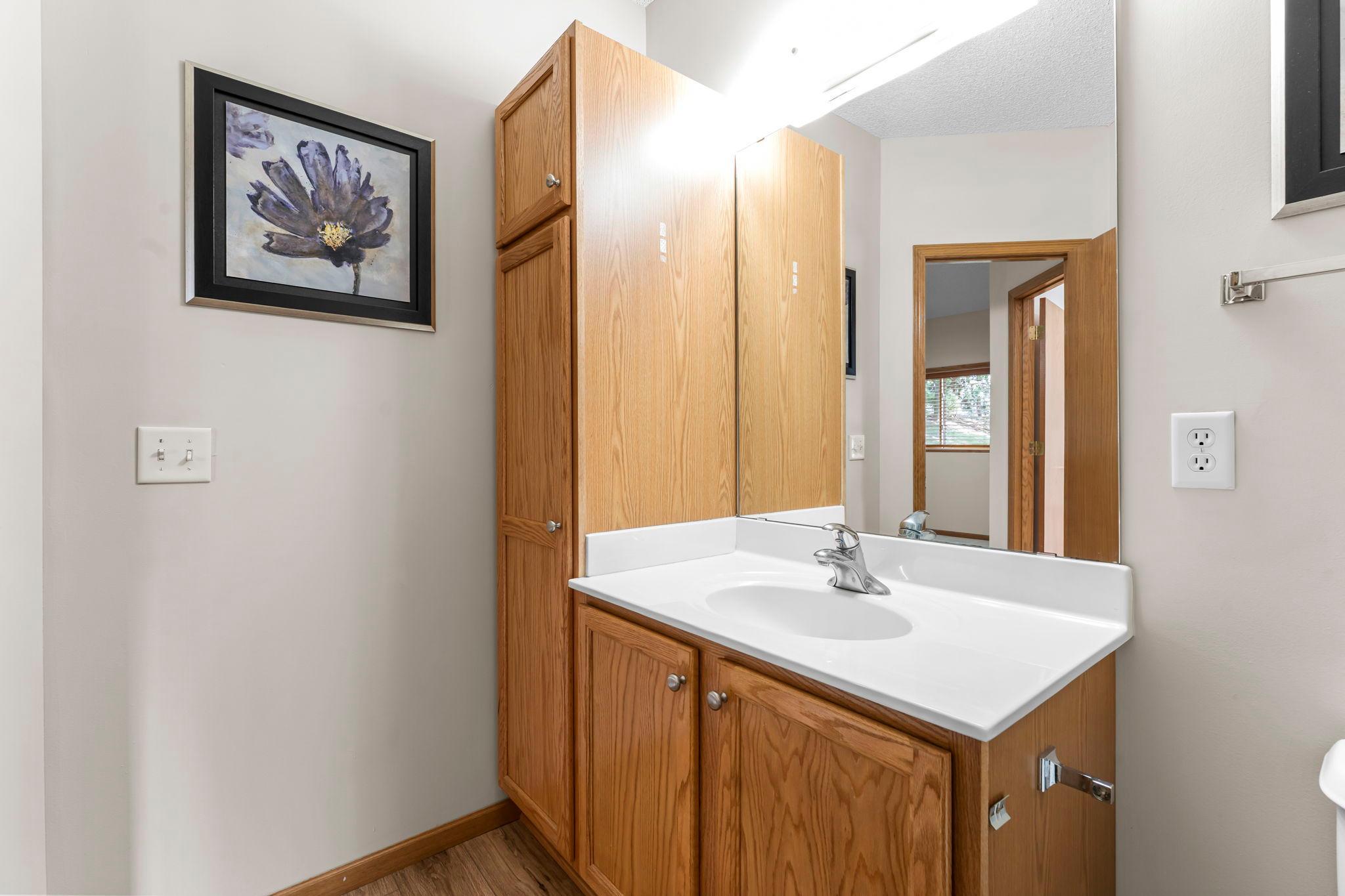 37-web-or-mls-809 Woodduck Dr-81.jpg