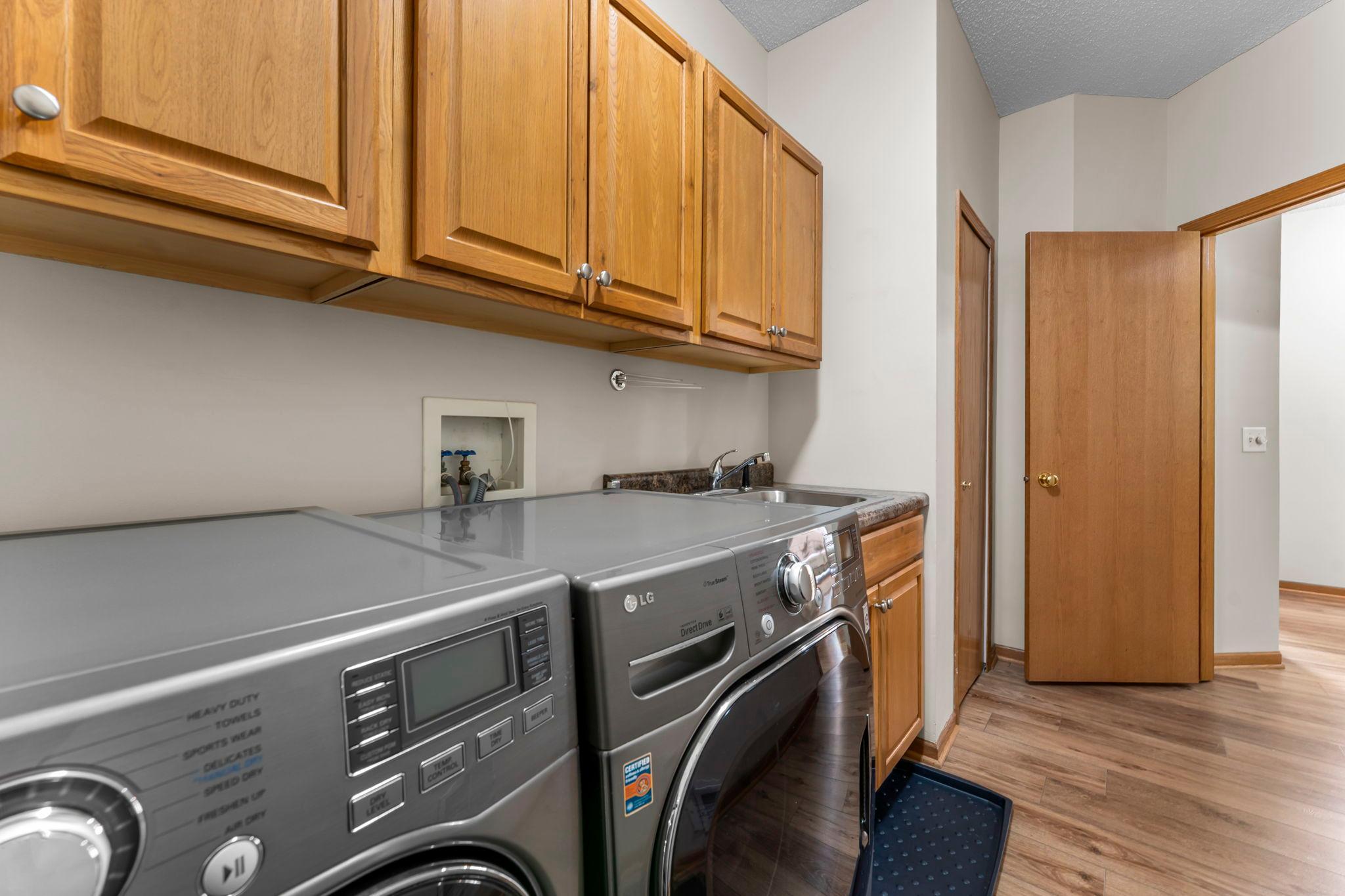 26-web-or-mls-809 Woodduck Dr-108.jpg