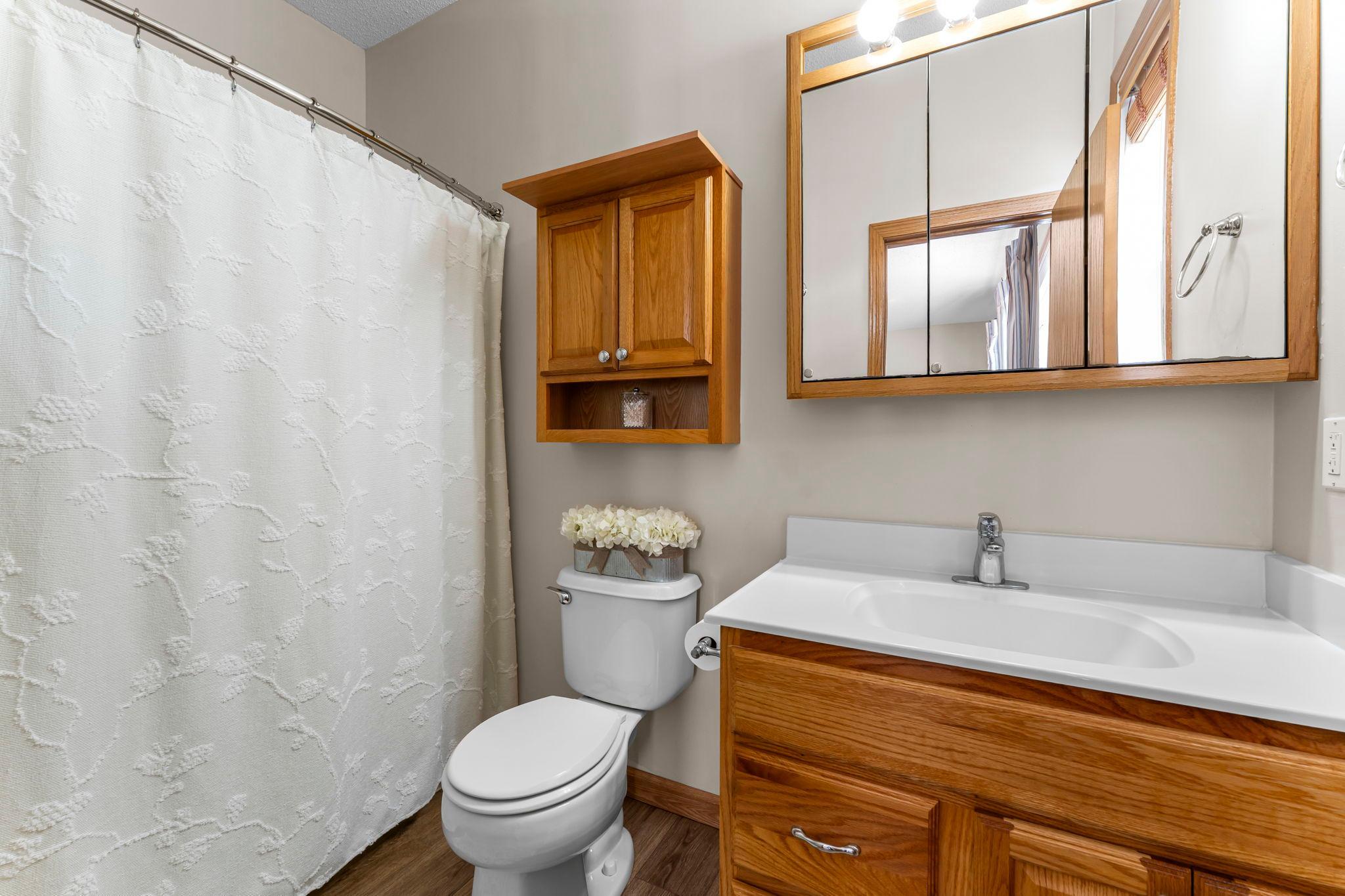 31-web-or-mls-809 Woodduck Dr-121.jpg