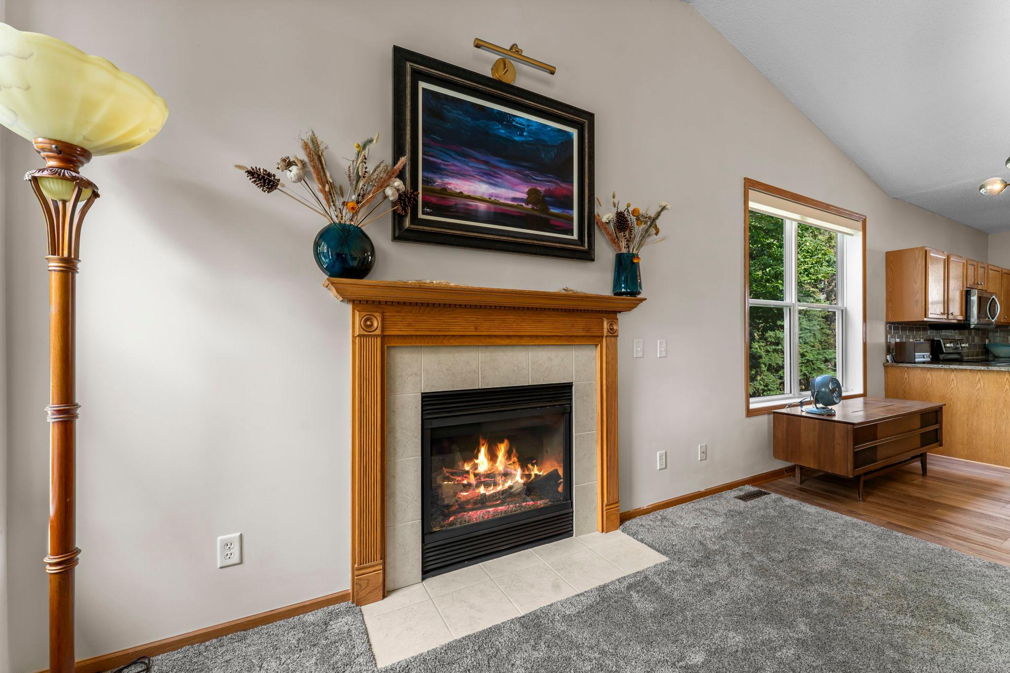 18-web-or-mls-809 Woodduck Dr-35.jpg