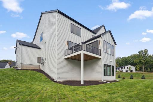 705 Ensconced Way, Chaska, MN 55318