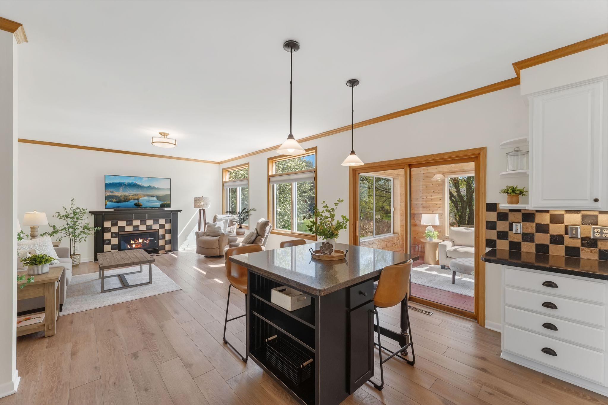 Dinette to family room.jpg