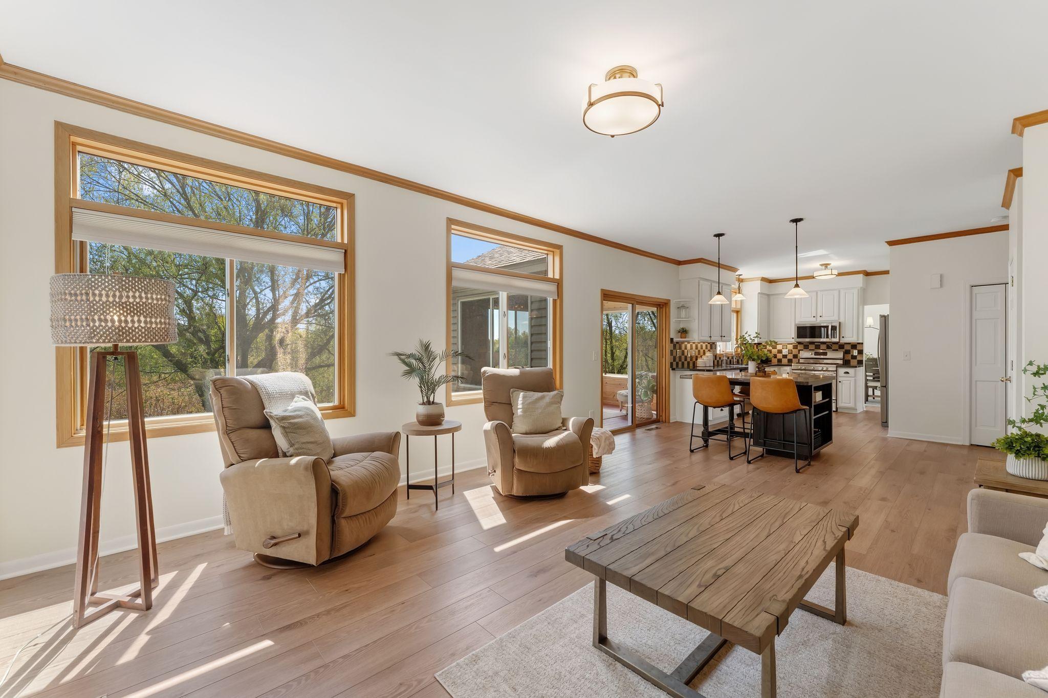 Family Room to Dinette.jpg