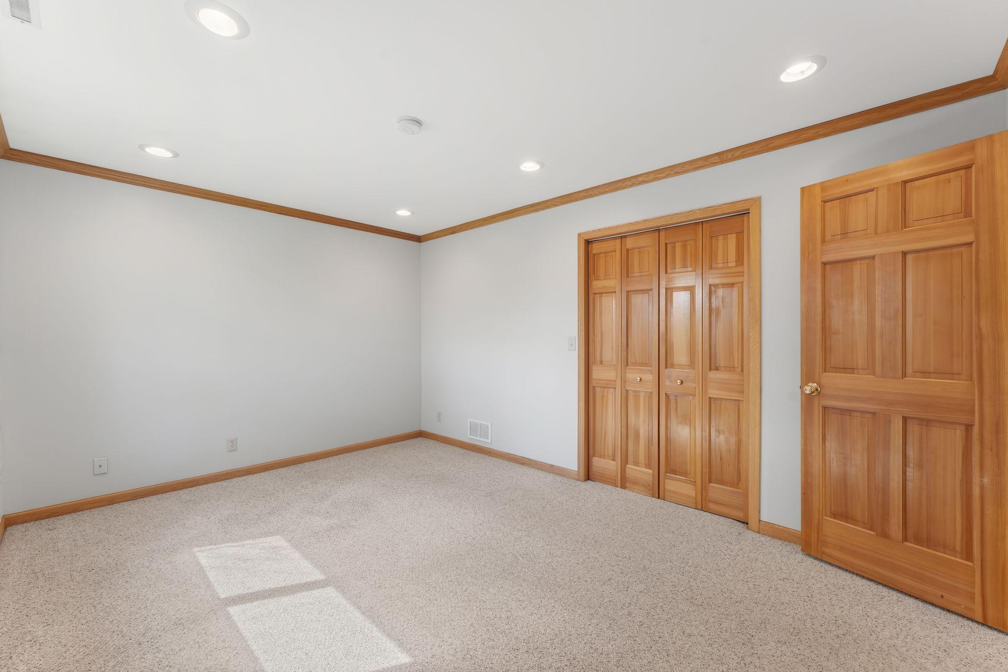 LL Bedroom2.jpg