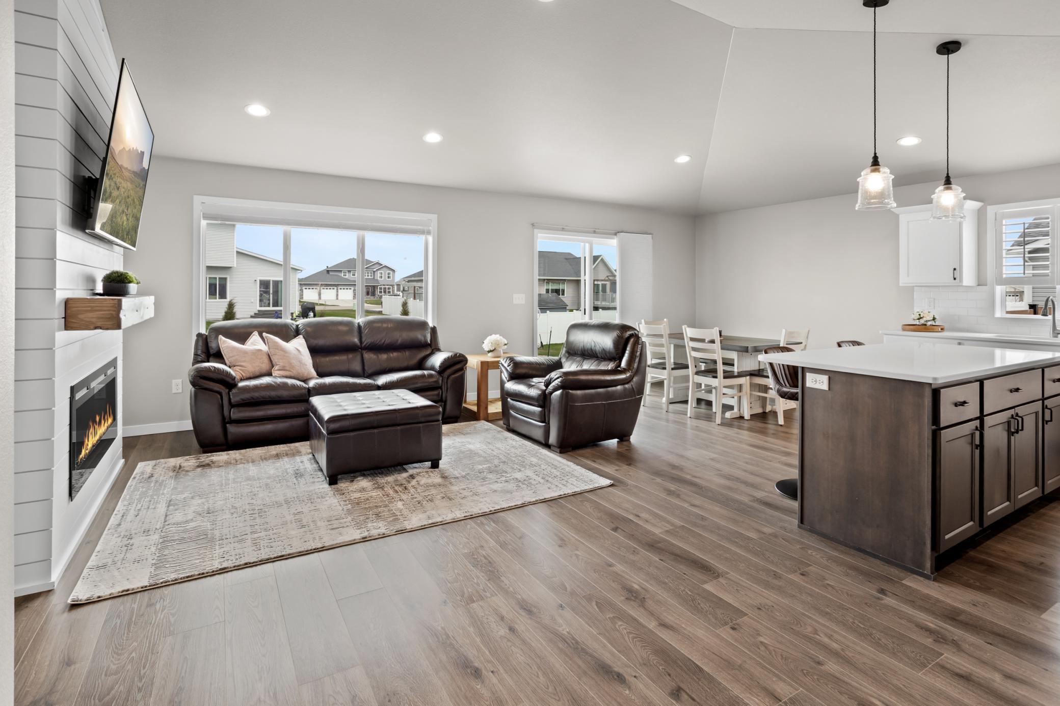 Living/Dining Room