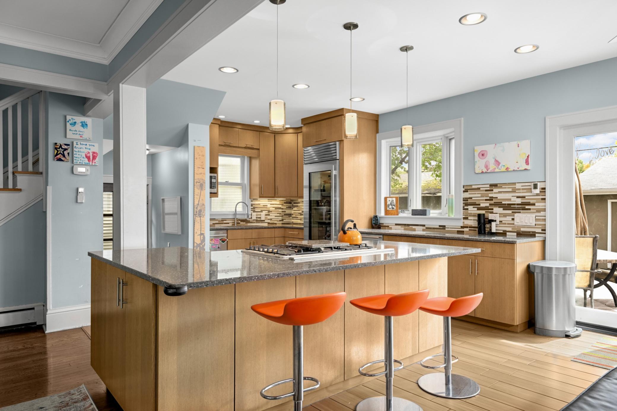 Kitchen island